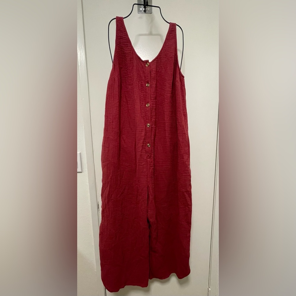 Ingrid & Isabel burgundy Jumpsuit maternity friendly